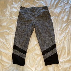 DONATED Light Heathered Grey and Black Mesh Striped Cropped Leggings Size L